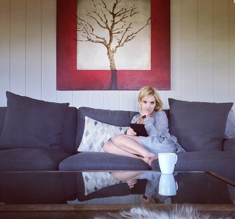 teacher nude onlyfans erotic gallery