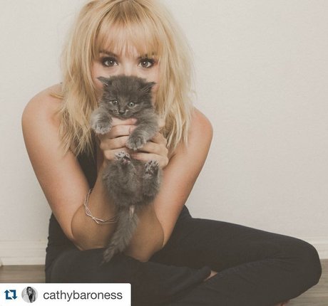 Brea Grant model perfect image