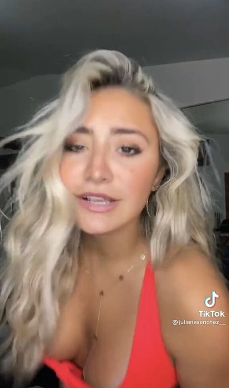 Juliana Sanchez beautiful model photo