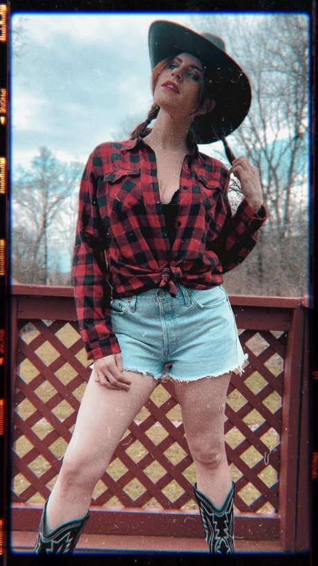 Country christina pornstar pretty pics