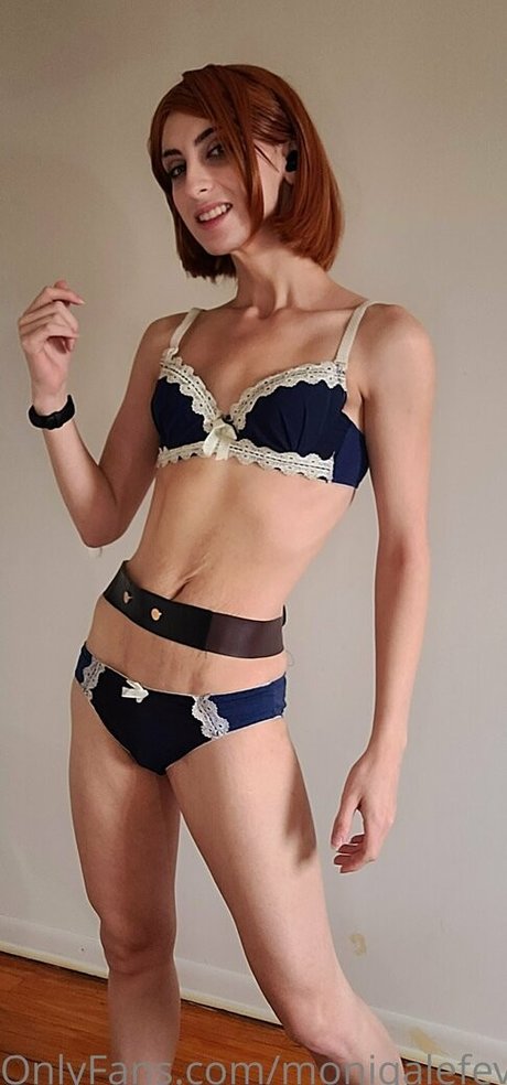 Moniqa Lefevre hot model archive