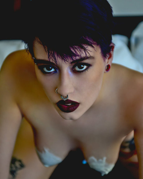 Amethyst queen19 model pretty picture