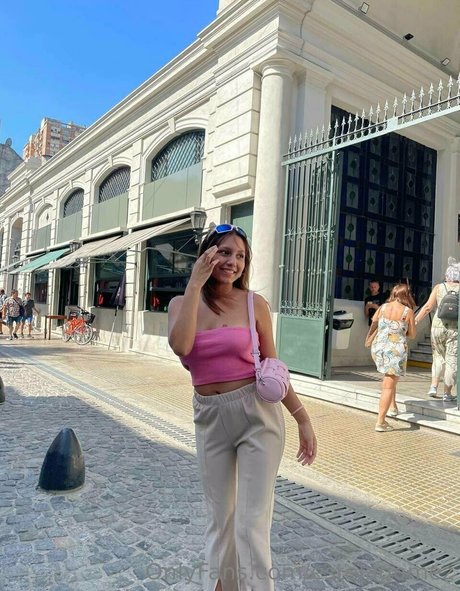 estelagomez pornstar pic