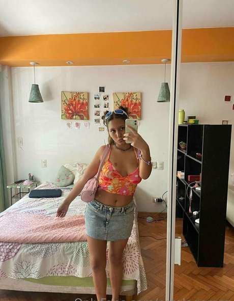 estelagomez star exclusive archive