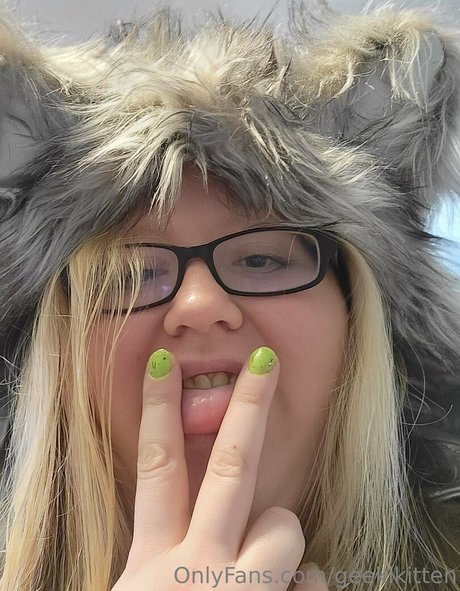 geekikitten best actress img