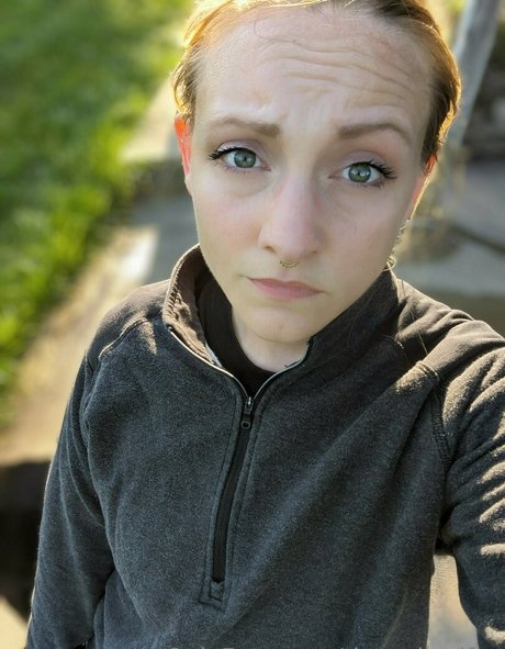 theradicalfox model nudes pic