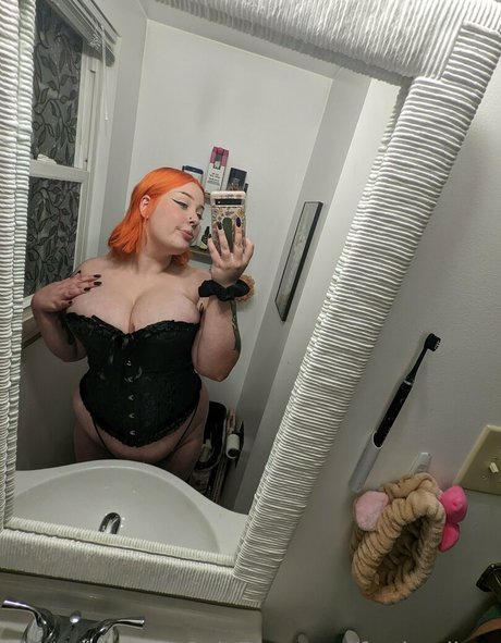 fortheallure nudes model image