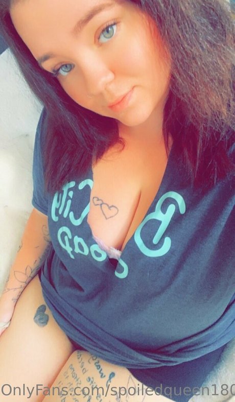 spoiledqueen180 beautiful pornstar archive