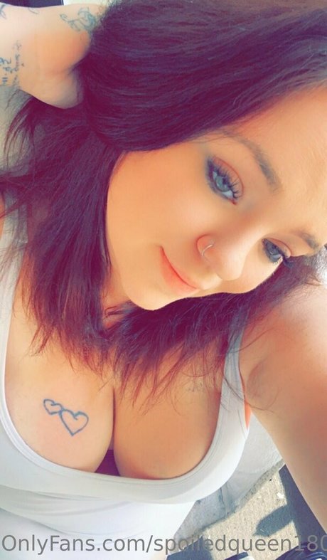 spoiledqueen180 hot actress gallery