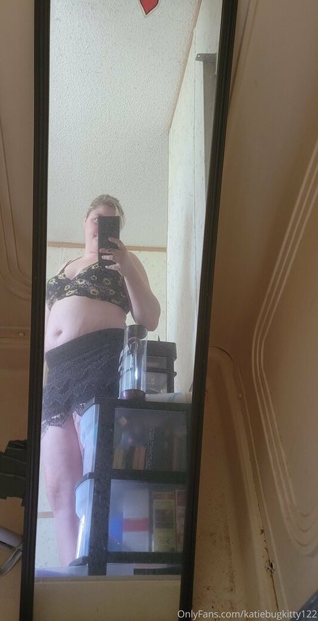 katiebugkitty122 pornstar art image