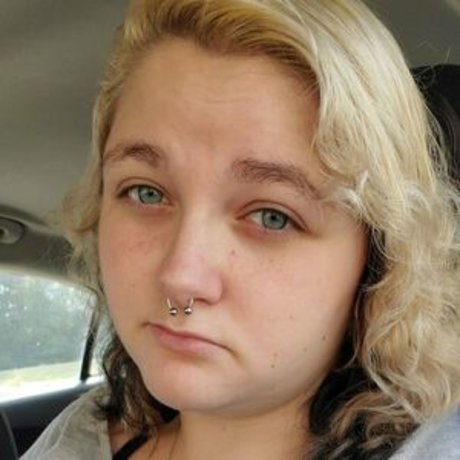 katiebugkitty122 pornstar xxx img