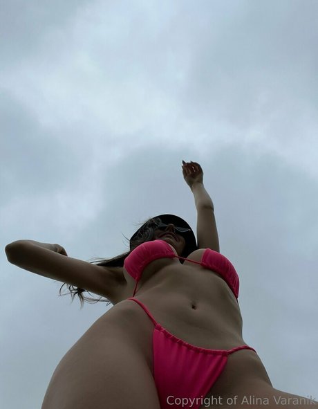 alinavaranik star beautiful pics