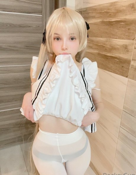 Rocksy Light beautiful actress photos