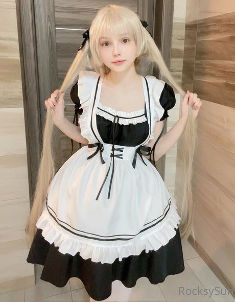 Rocksy Light hot model img