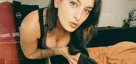 gloryhole princess onlyfans hot pics