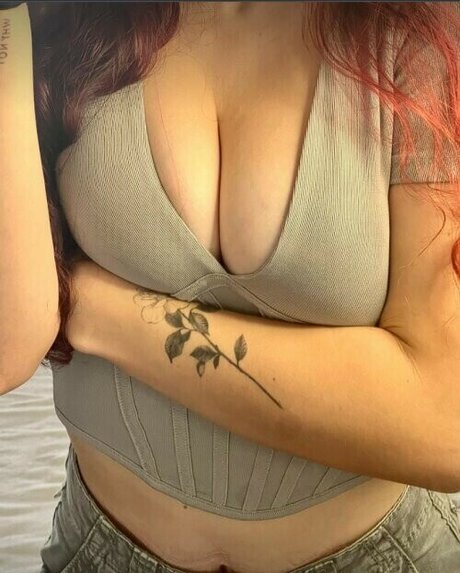 busty mom onlyfans art xxx photos