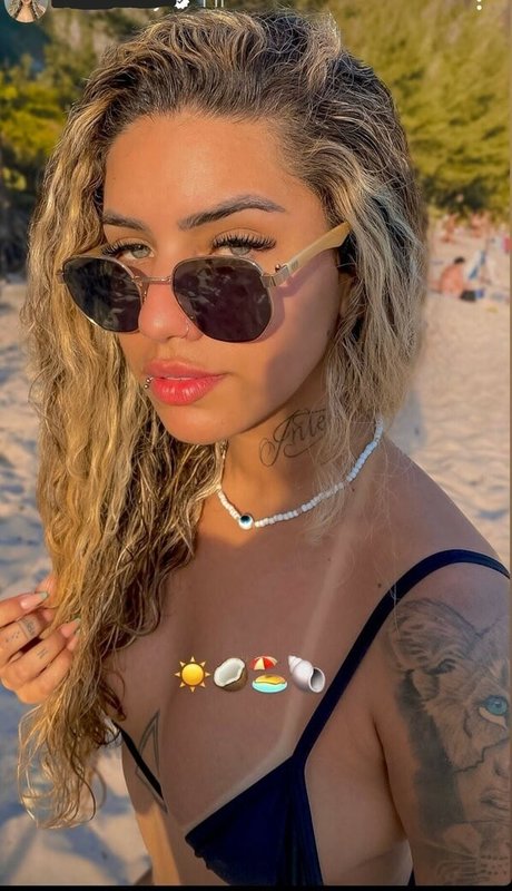 Muito Linda star free picture