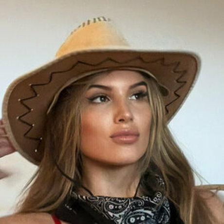 Love Island Millie Brown pornstar perfect pic