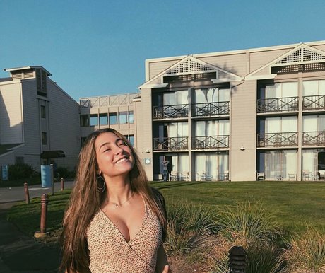 Payton Turbow free actress img