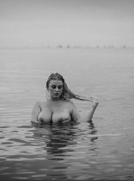 Chloe Michelle hot model gallery