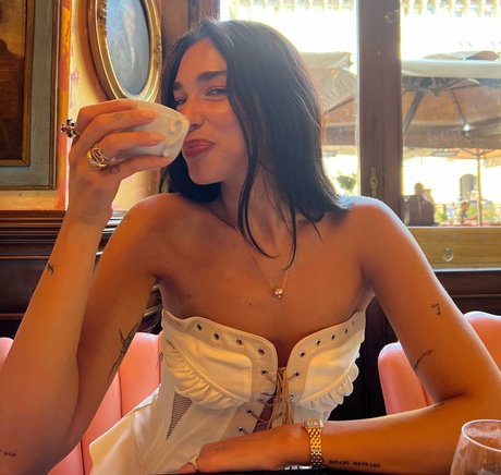 giant onlyfans nice pic