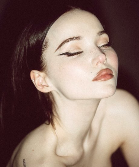 gay teen onlyfans top picture