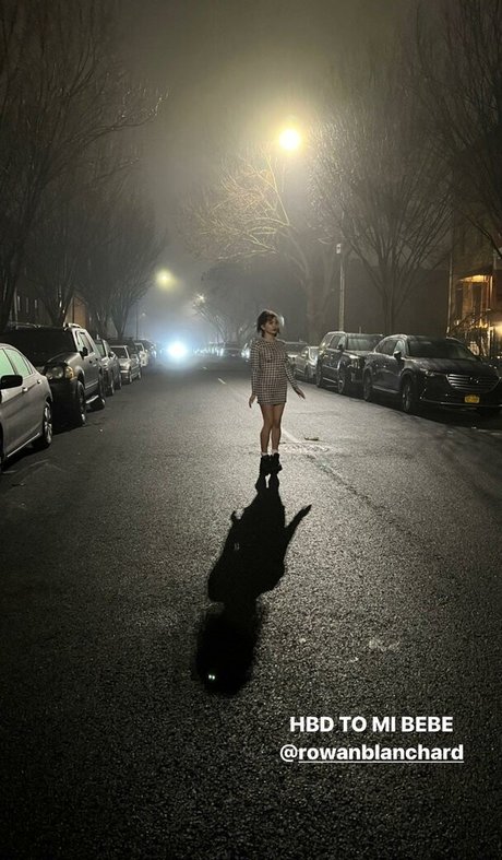 Rowan Blanchard free pornstar pic