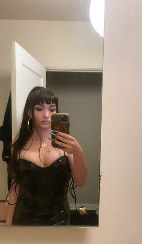 Rowan Blanchard erotic actress images