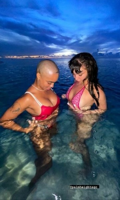 Rowan Blanchard star hd pics