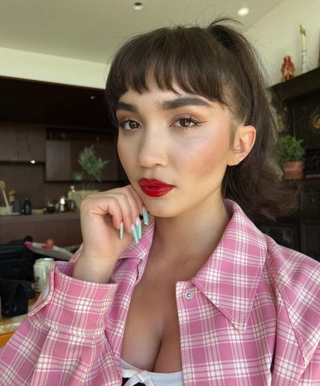 Rowan Blanchard star porn archive