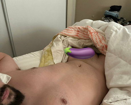 amanbeingaman model xxx photo