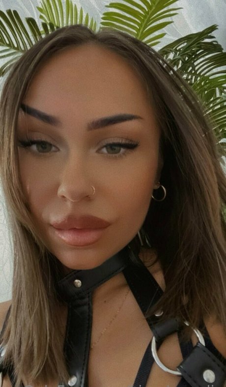 kissykornelia nudes pornstar images