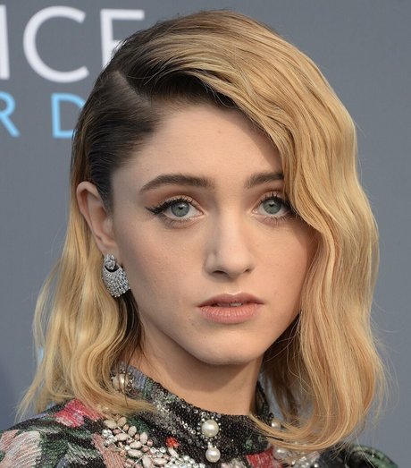 Natalia Dyer high quality model photo