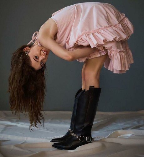 cheerleader nude onlyfans sexy naked pics