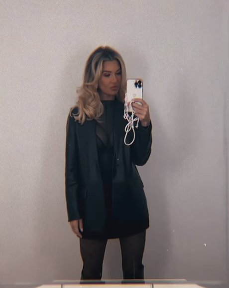 amateur redhead onlyfans pretty archive