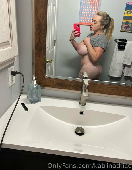 katrinathicc model porn pics