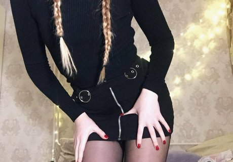 baby333rlia perfect actress pic