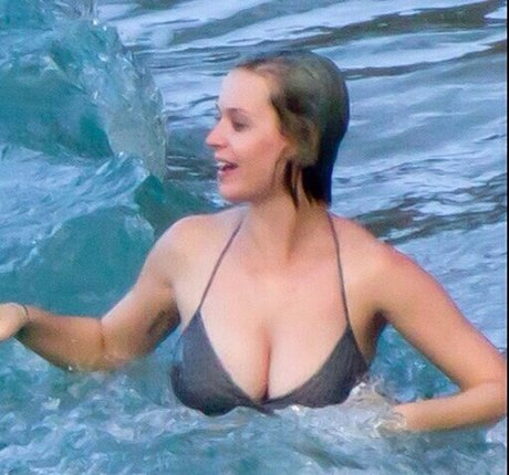 Katy Perry star porn pictures