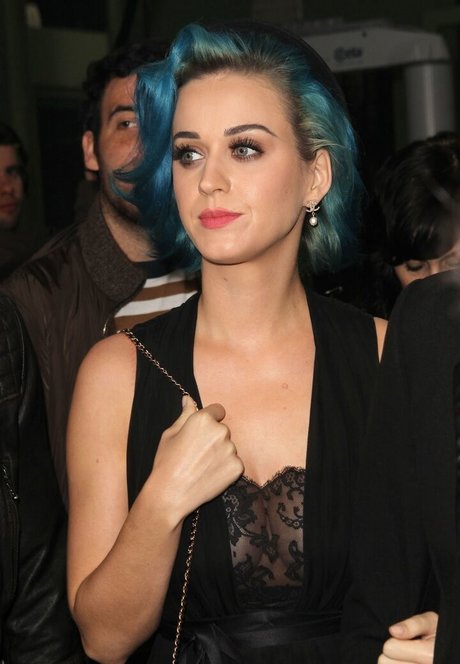 swinger milf onlyfans hd pictures