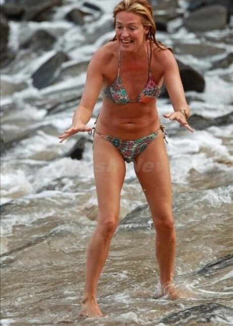 Cat Deeley pornstar nice pictures