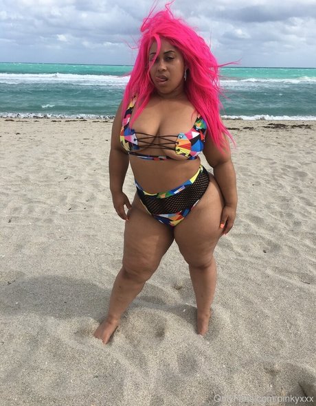 PinkyXXX pornographic star images