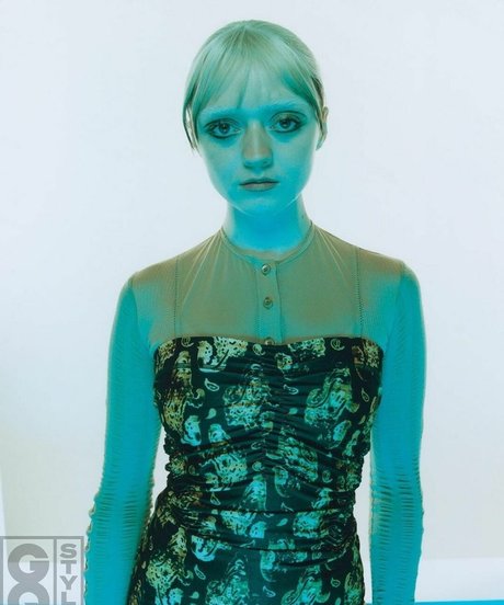 Maisie Williams high quality actress gallery