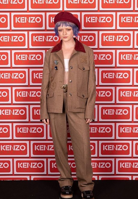 Maisie Williams pornstar best gallery