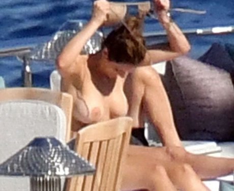 Katharine McPhee model sexy picture