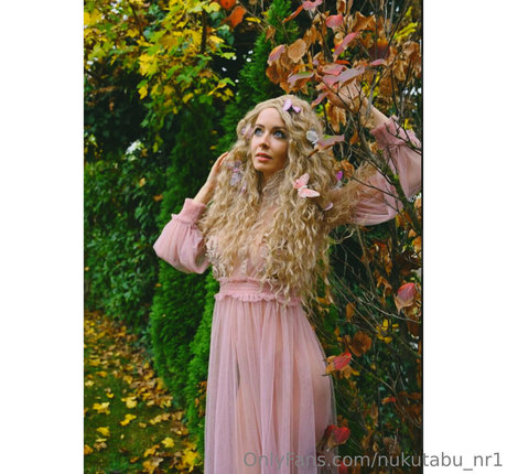 nukutabu nr1 art actress img