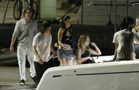 Nicola Peltz porn actress picture