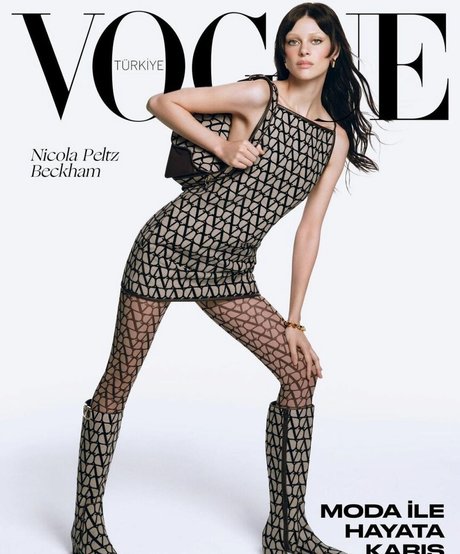 Nicola Peltz sex model image