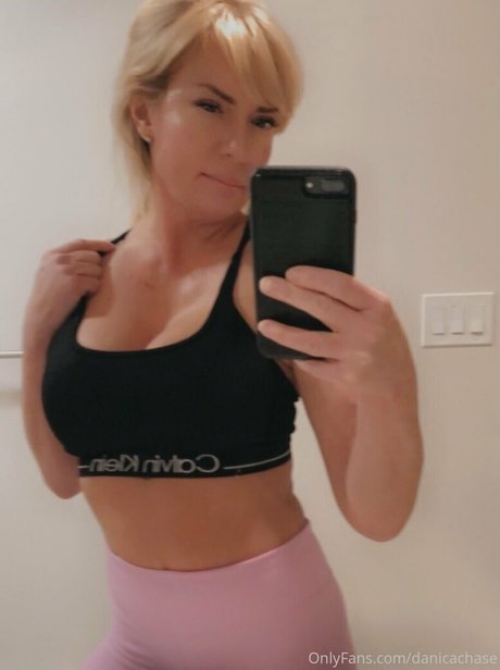 danicachase naked model images