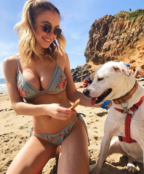 Sydney Sweeney sexy star images