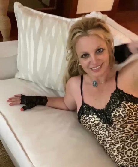 nude pregnant onlyfans pretty photo